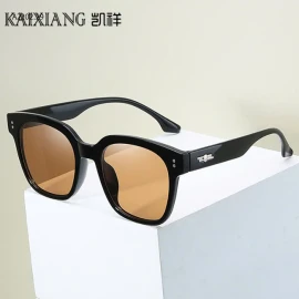 KÍNH THỜI TRANG CHỐNG UV -sỉ 49k