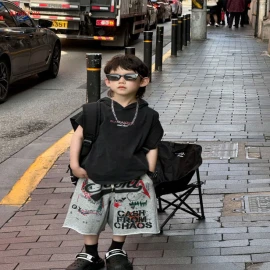 ÁO CỘC TAY CÓ MŨ MIX QUẦN SHORT HOẠ TIẾT TAIRU-sỉ Áo : 171k           Quần : 171k