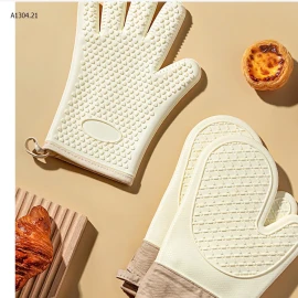 COMBO 2 GĂNG TAY SILICONE LÒ NƯỚNG GẤU TRẮNG- sỉ 72k/set 2c