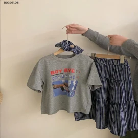 Set áo phông BOY BYE mix chân váy kẻ -sỉ Sz 110-150 : 248k            Sz 160-170 : 289k 