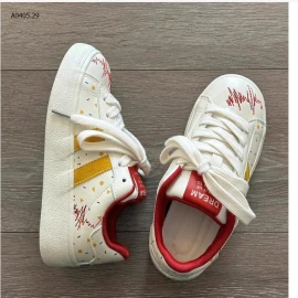 GIÀY THỂ THAO BUỘC DÂY PHỐI VẠCH NỮ-sỉ 147k