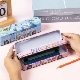 Hộp bút #Deli chó cứu hộ bằng thiếc- sỉ 45k