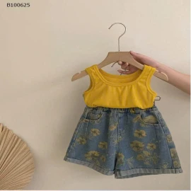 ÁO SÁT NÁCH - QUẦN SHORT - QUẦN YẾM HOA BÉ GÁI- sỉ Áo: 110k / Quần yếm: 200k/  Quần short: 161k 