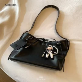 TÚI XÁCH NỮ CHIO2ND -sỉ 245k