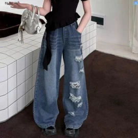 ÁO CỘC TAY VIỀN BÈO PHỐI QUẦN JEAN SUÔNG RÁCH-Sỉ giá Áo: 120k  Quần: 185k 