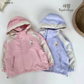 Áo khoác bé gái xuân thu có mũ trùm đầu - si 185k