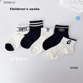 Set 10 đôi tất cho bé trai và bé gái CUTE-72k