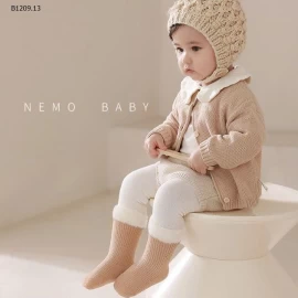 Tất ống giữa dày dặn ấm áp cho bé - sỉ 74k