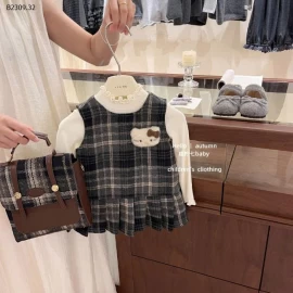 VÁY KẺ KITTY KÈM CẶP CHO BÉ GÁI- sỉ 258k