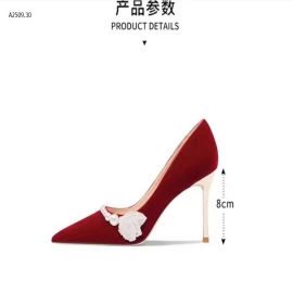 Giày cao gót nhọn đính ngọc traiGiá sỉ 205k  