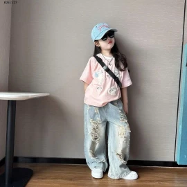 SET ÁO PHÔNG MÈO MIX QUẦN JEAN RÁCH-Giá sỉ áo:159k  quần: 239k  cả set: 365k 