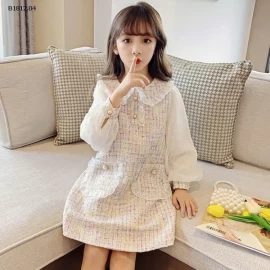 Váy liền bé gái kiểu Little Cha.nell- sỉ 184k