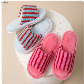 Dép bông kẻ sọc phối màu hot trend  - sỉ 93k