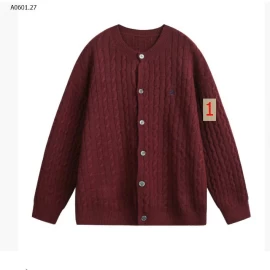 KHOÁC LEN VẶN THỪNG THÊU LOGO - sỉ 275k