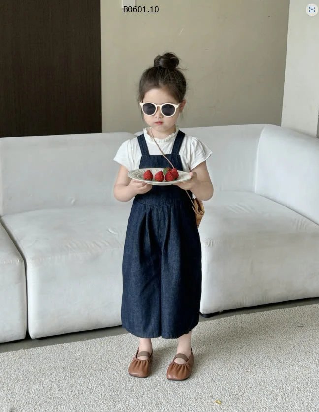 SÉT YẾM ỐNG RỘNG MIX ÁO THUN MỎNG CỔ BÈO -sỉ Áo : 105k            Yếm : 168k