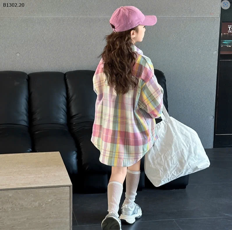 SƠ MI KẺ SUÔNG BÉ GÁI - sỉ  Áo thường ko kèm gấu : 190k - Áo kèm gầu : 205k