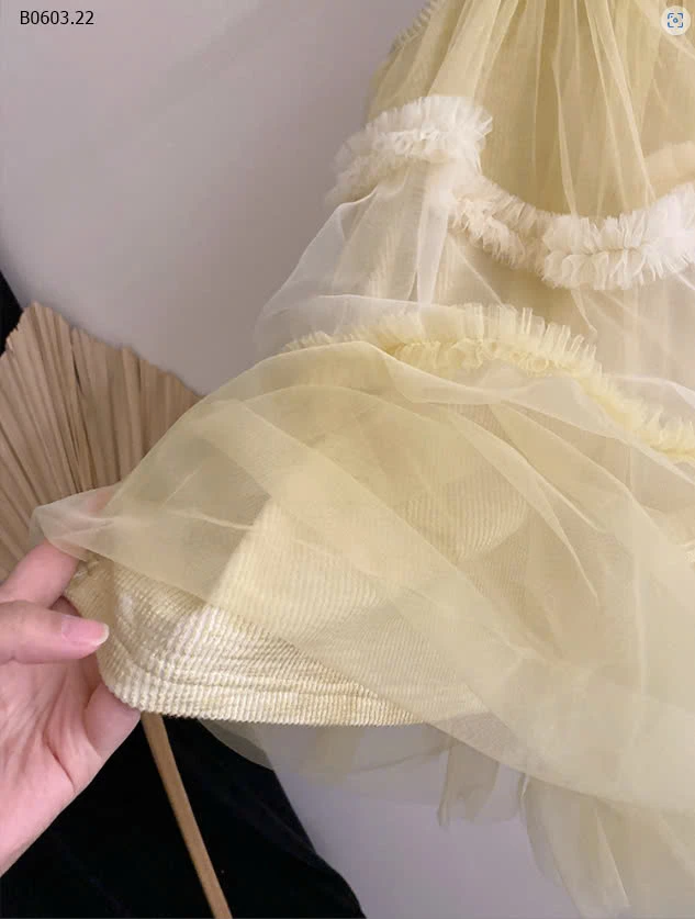 VÁY CÔNG CHÚA SÁT NÁCH BÉ GÁI CUTE -sỉ 240k