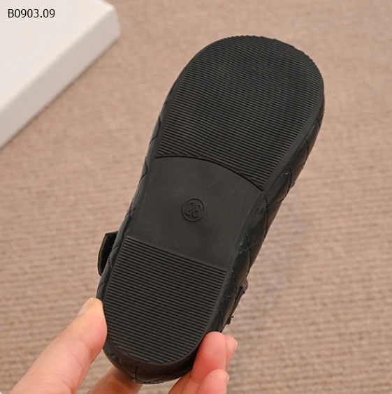 GIÀY BÚP BÊ TRẦN TRÁM THÊU NƠ-sỉ Sz 26-30 : 132k            Sz 31-36 : 142k