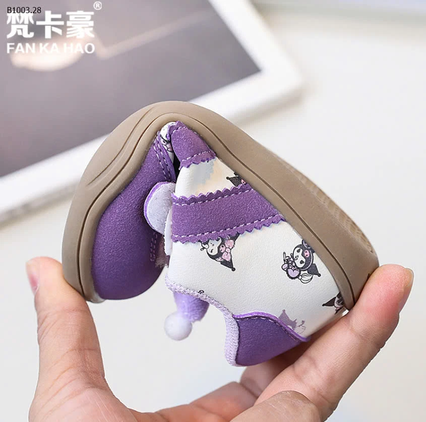 GIÀY THỂ THAO GẮN KUROMI -sỉ Sz 22-26 : 156k           Sz 27-31 : 166k 