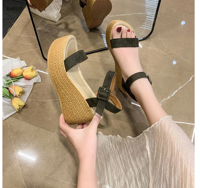 SANDAL ĐẾ XUỒNG DÀY CHO NỮ -sỉ 145k