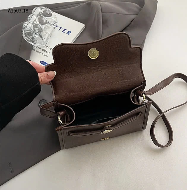 TÚI XÁCH NỘI ĐỊA PAN'T-sỉ Túi đơn : 152k           Túi kèm móc : 170k 