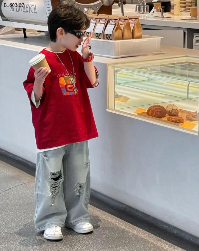 SET ÁO PHÔNG ĐỎ MIX JEAN RÁCH -sỉ Áo : 120k           Quần : 186k