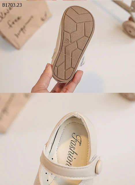 Giày búp bê đính hoa dễ thương cho bé -sỉ Sz 21-25 : 133k           Sz 26-30 : 140k