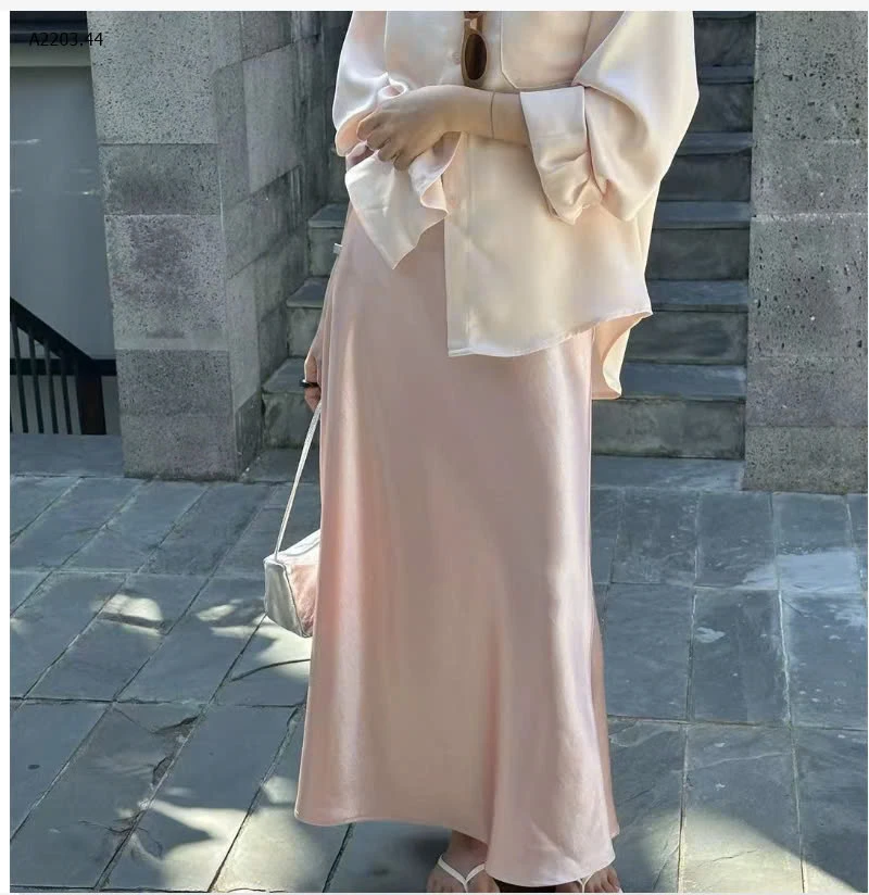 CHÂN VÁY ĐUÔI CÁ VẢI SATIN TENCEL-sỉ 173k