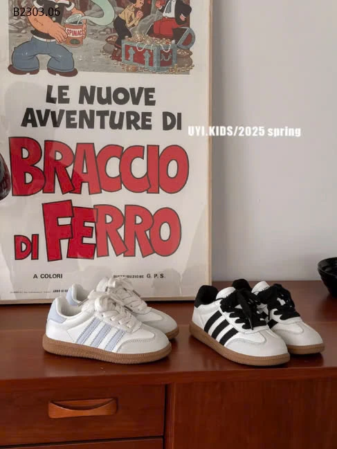 Giày thể thao cho bé -sỉ Sz 26-30 : 194k           Sz 31-37 : 196k 