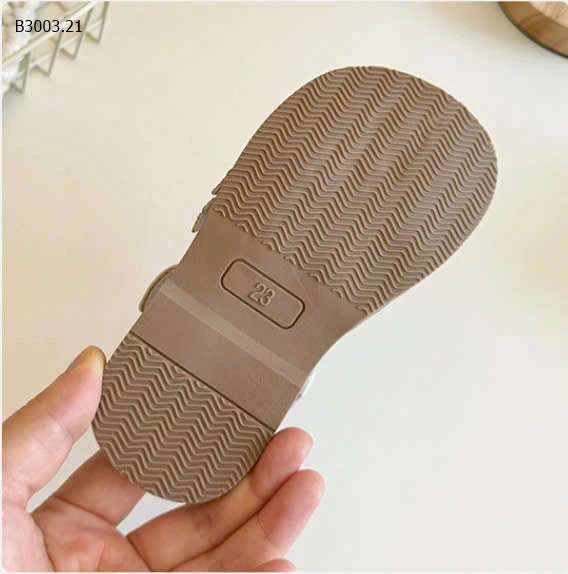 SANDAL BƯỚM NỔI THOÁNG KHÍ -sỉ Sz 21-26 : 148k            Sz 27-31 : 158k 