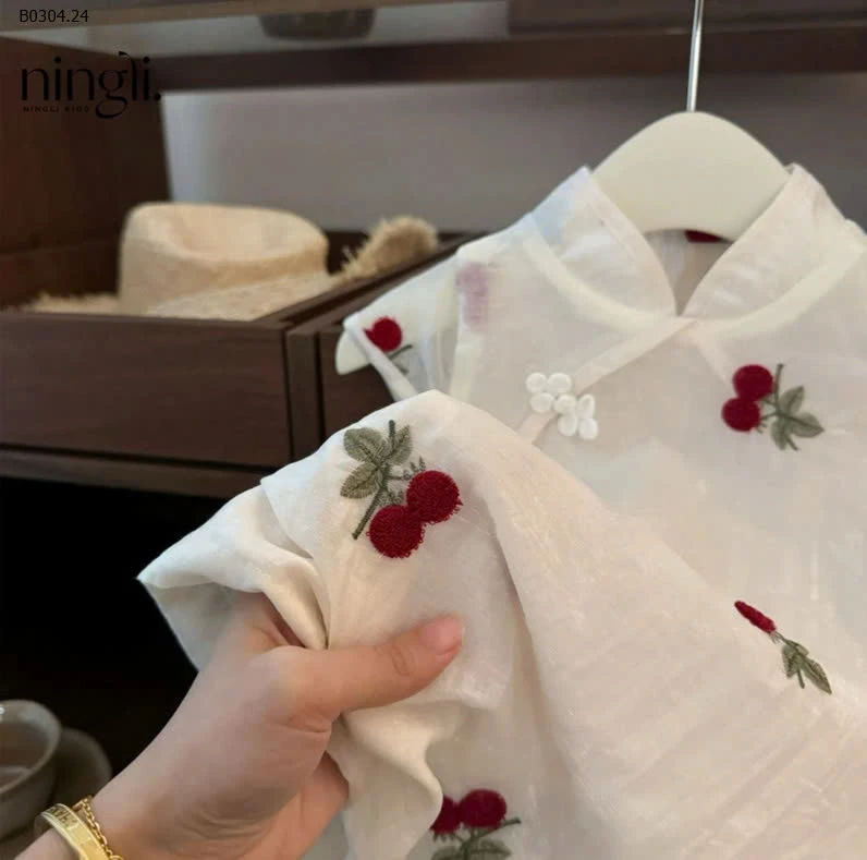 VÁY SƯỜN XÁM CHO BÉ GÁI-sỉ 130k