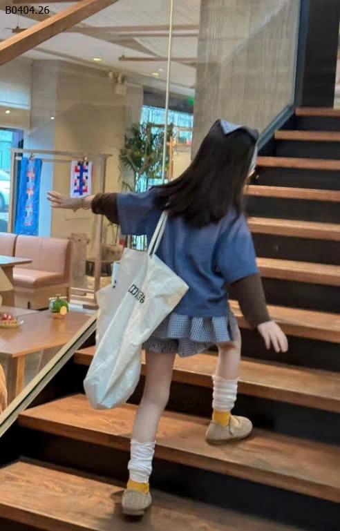 ÁO PHÔNG DONE MIX VÁY KẺ -sỉ Áo : 118k           Váy : 148k