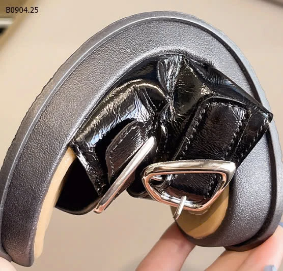 DÉP LÊ QUAI NGANG BÉ GÁI-sỉ Sz 26-31 : 116k           Sz 32-37 : 122k