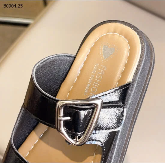 DÉP LÊ QUAI NGANG BÉ GÁI-sỉ Sz 26-31 : 116k           Sz 32-37 : 122k