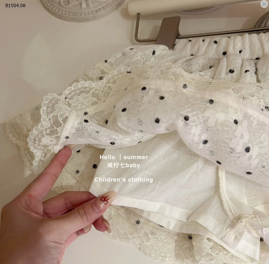 SET ÁO THUN MIX CHÂN VÁY REN CHẤM BI BG - sỉ 240k