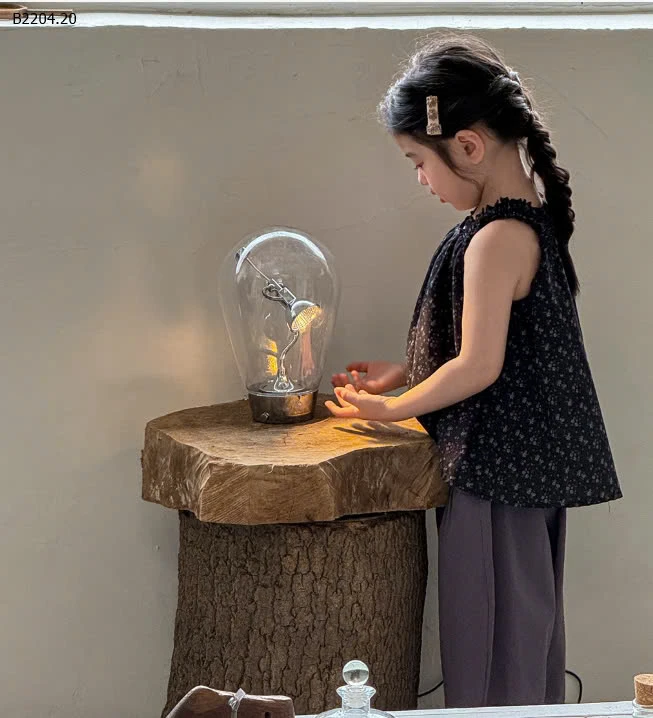 Áo sát nách hoa nhí bé gái -sỉ 142k