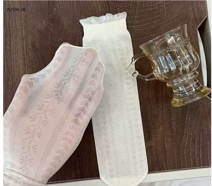 SET 10 đôi mix đủ mẫu tất ren hè siêu xinh-sỉ 63k/set 10đ mix màu