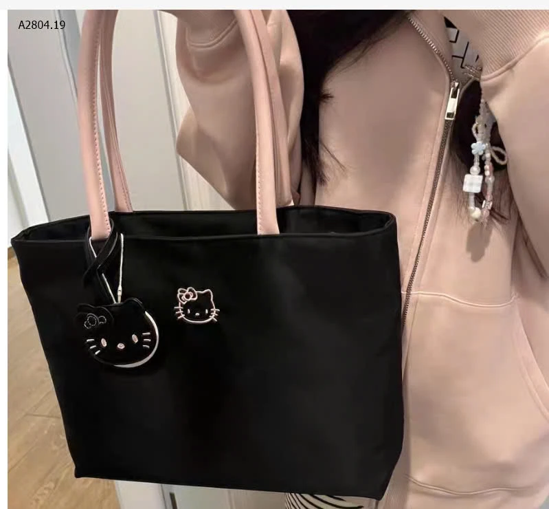 TÚI KITTY KÈM CHARM-sỉ 114k