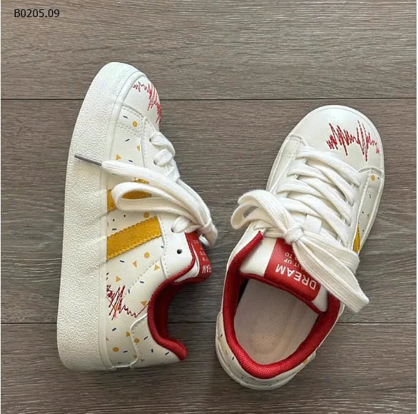 GIÀY THỂ THAO BUỘC DÂY PHỐI VẠCH NỮ-sỉ 149k