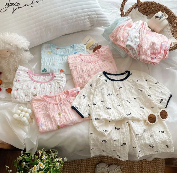 BỘ NGỦ BÉ GÁI DỄ THƯƠNG -sỉ Sz 80-120 : 77k/b           Sz 130-150 : 90k/b 