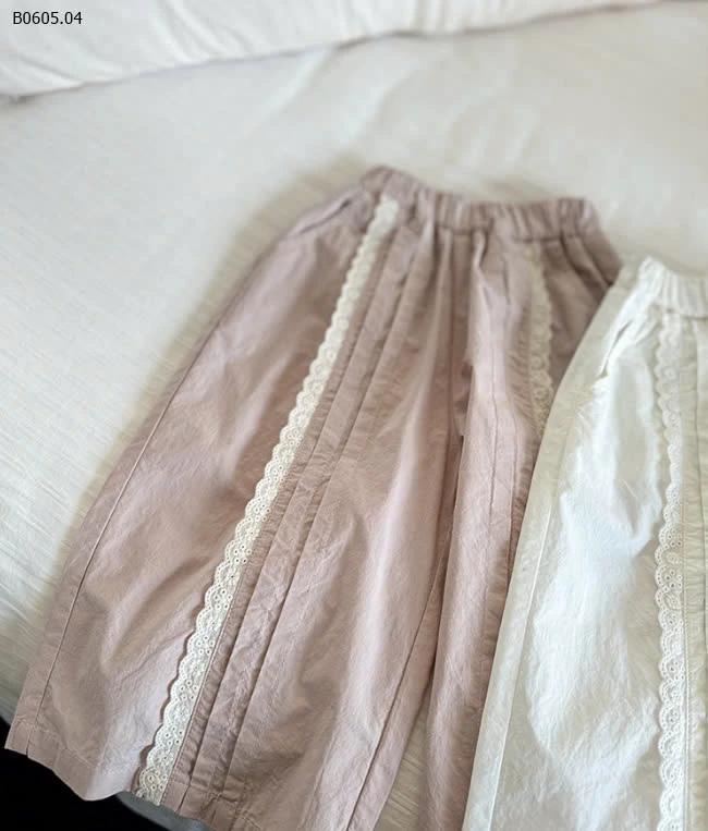 QUẦN THÔ PHỐI VIỀN REN-sỉ 137k