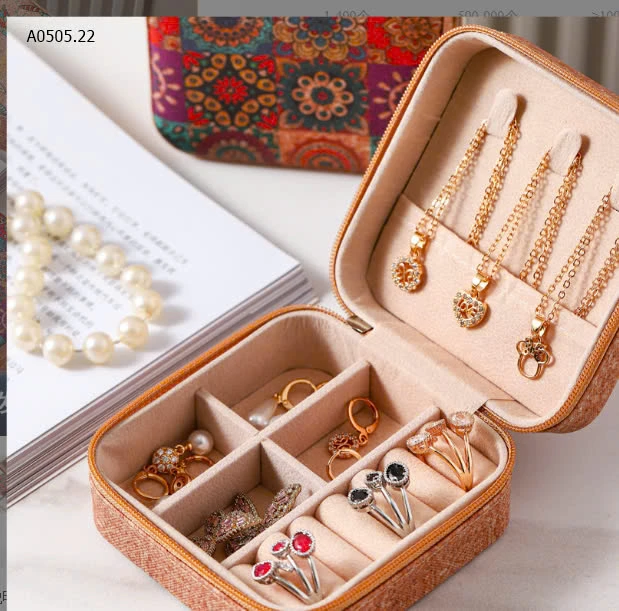 Hộp đựng trang sức minii  xinh xắn-sỉ 38k