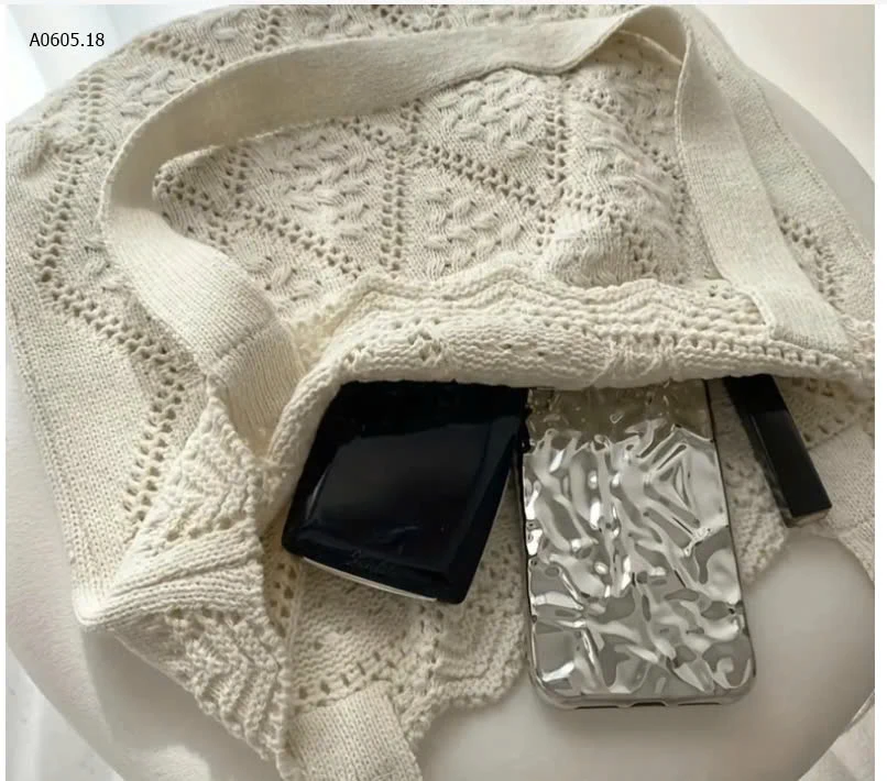 TÚI TOTE DẬP LỖ  -sỉ 90k