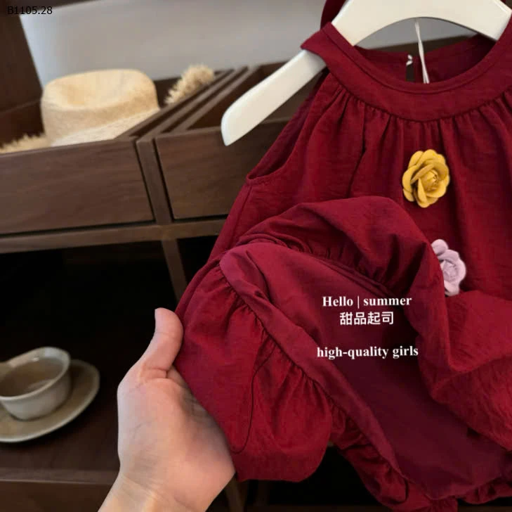 VÁY SÁT NÁCH, CỔ YẾM XINH BG-sỉ 206k