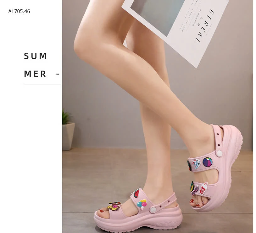 SANDAL KÈM STICKER ĐẾ CAO  -sỉ 112k     