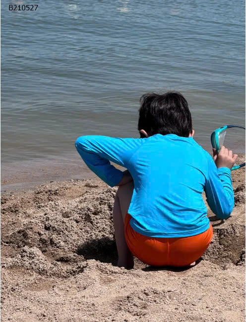 Bộ bơi họa tiết Bt năm nào cũng hott - sỉ 152k