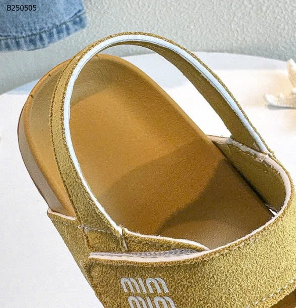 DÉP SANDAL CHO BÉ -Sỉ giá  sz 23-27: 141k  sz 28-34: 151k 