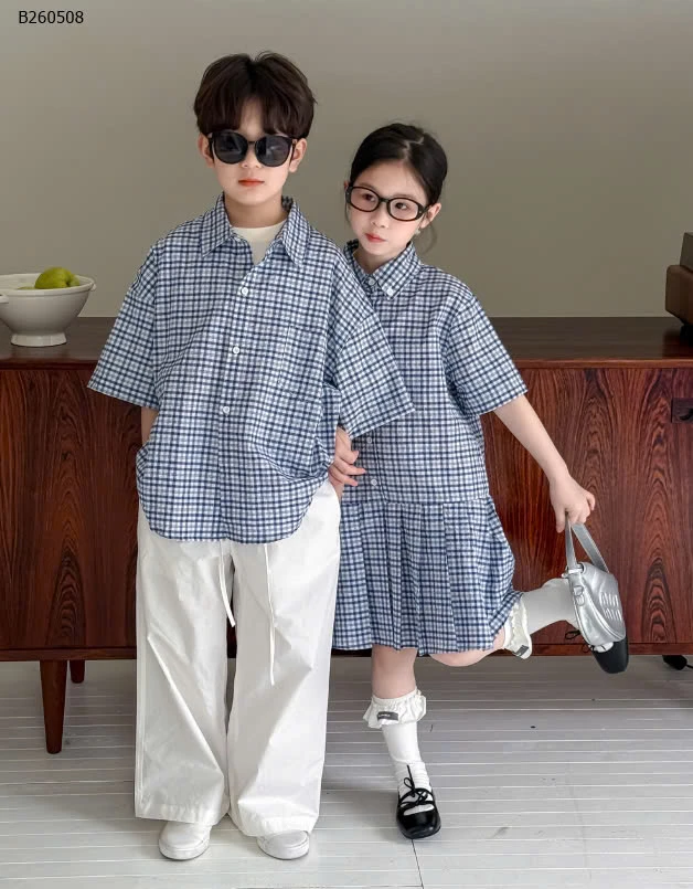  SET COUPLE KẺ CHO BÉ- Sỉ Giá: sơ mi: 142k              váy kẻ: 184k              quần trắng: 154k 