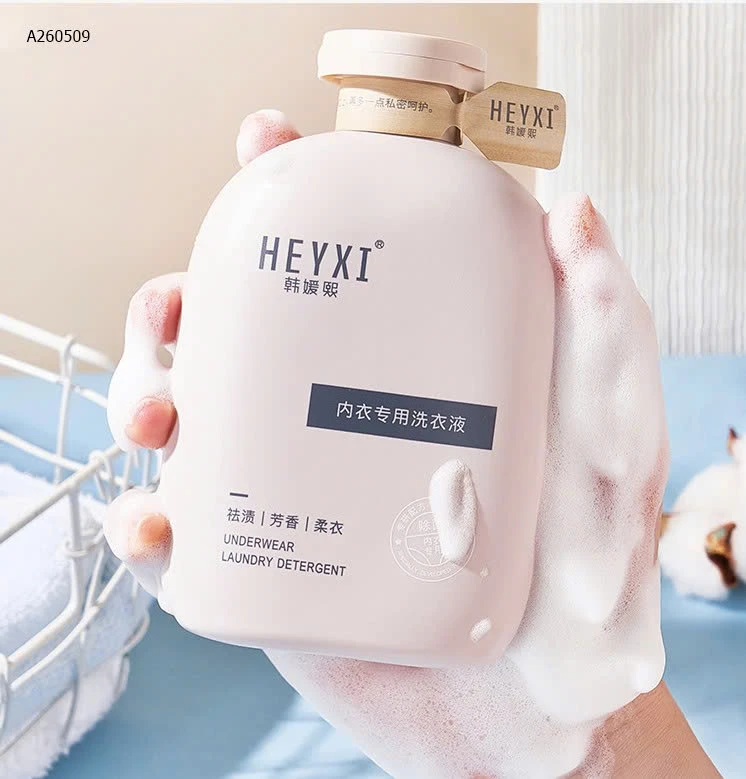 SET 2 CHAI NƯỚC GIẶT ĐỒ LÓT MIX MÀU  - Sỉ 65k/1 set 2 chai mix 