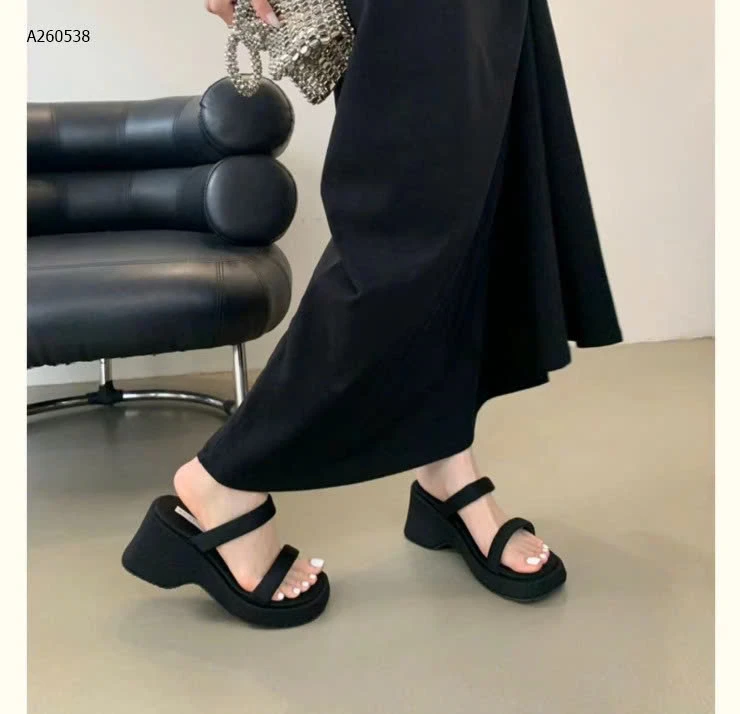 DÉP 2 QUAI ĐẾ CAO NỮ  - sỉ 147k